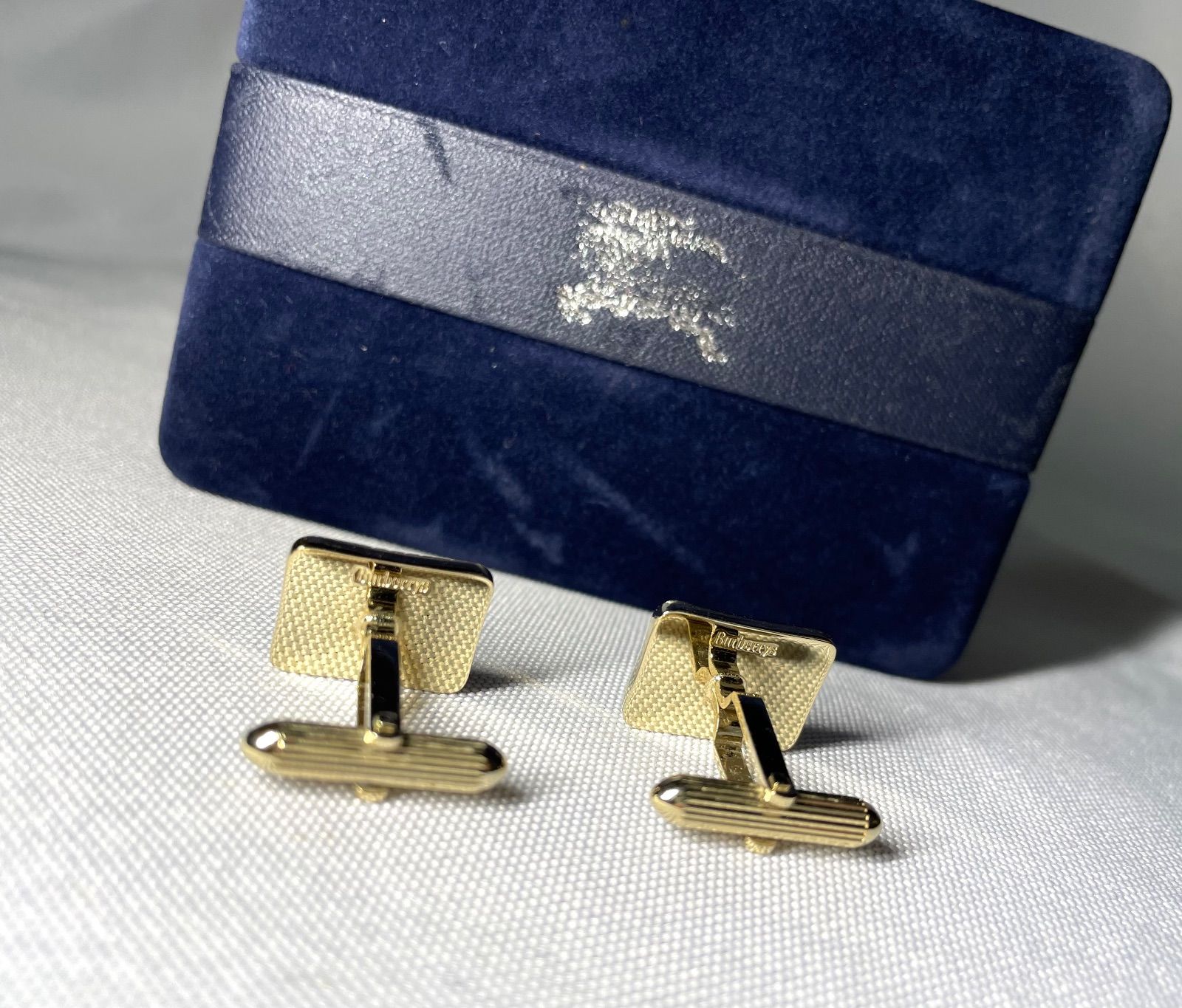 美品 Burberry バーバリー ホースナイトロゴ 騎士デザイン カフス 