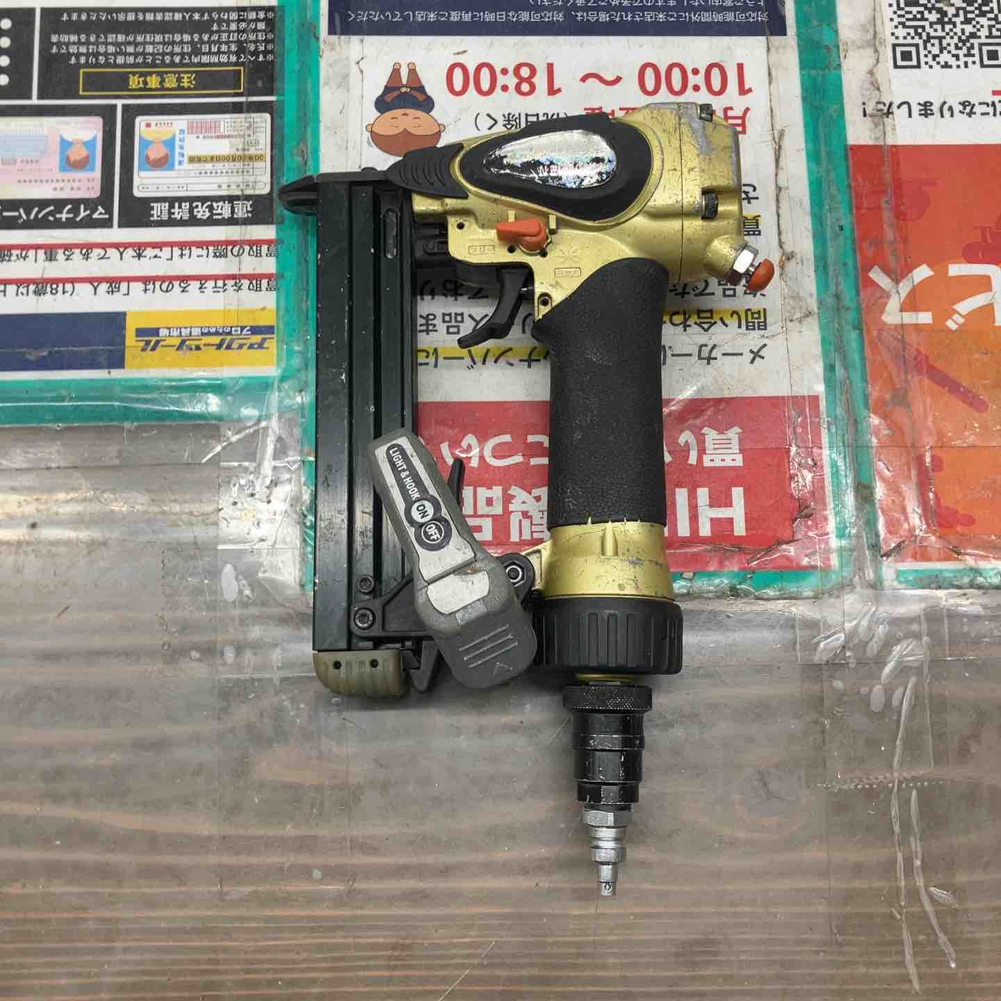 ☆ハイコーキ(HIKOKI ※旧:日立工機) 高圧エアタッカ N2504HM【戸田店 