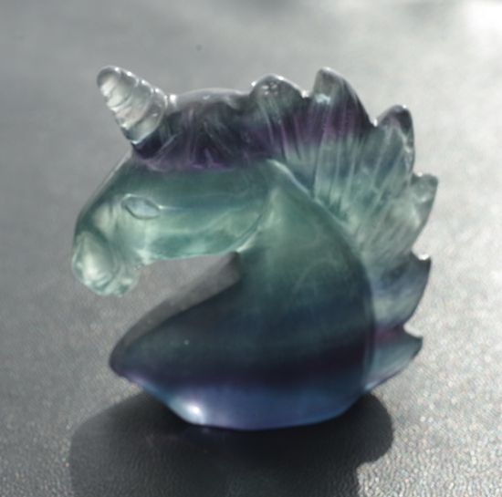 フローライト ユニコーン 51mm (62g) レインボーフローライト