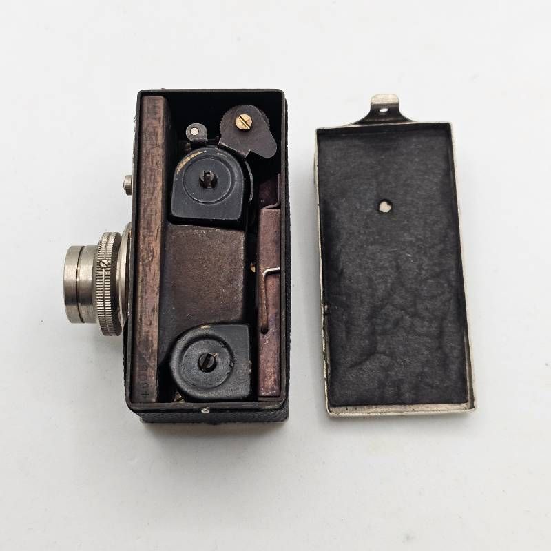 希少 Steky ステキー 16mm 豆カメラ 販売 マガジン2個付 稼働品 希少