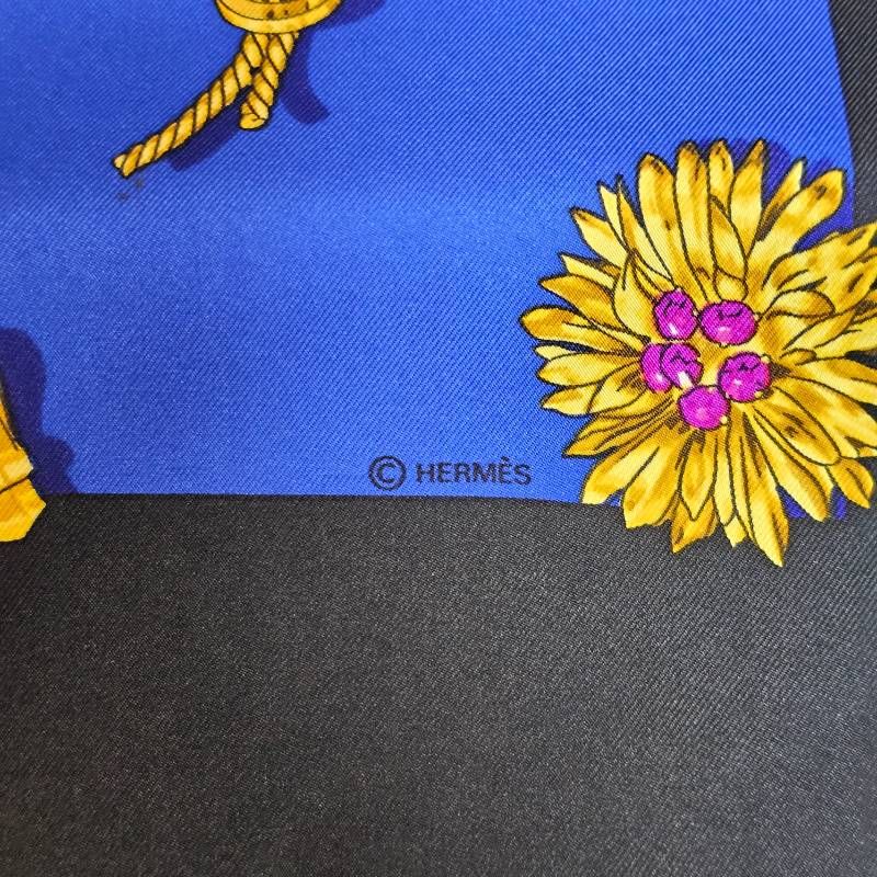 希少】エルメス カレ90 クリップス ノット柄 シルク スカーフ 青