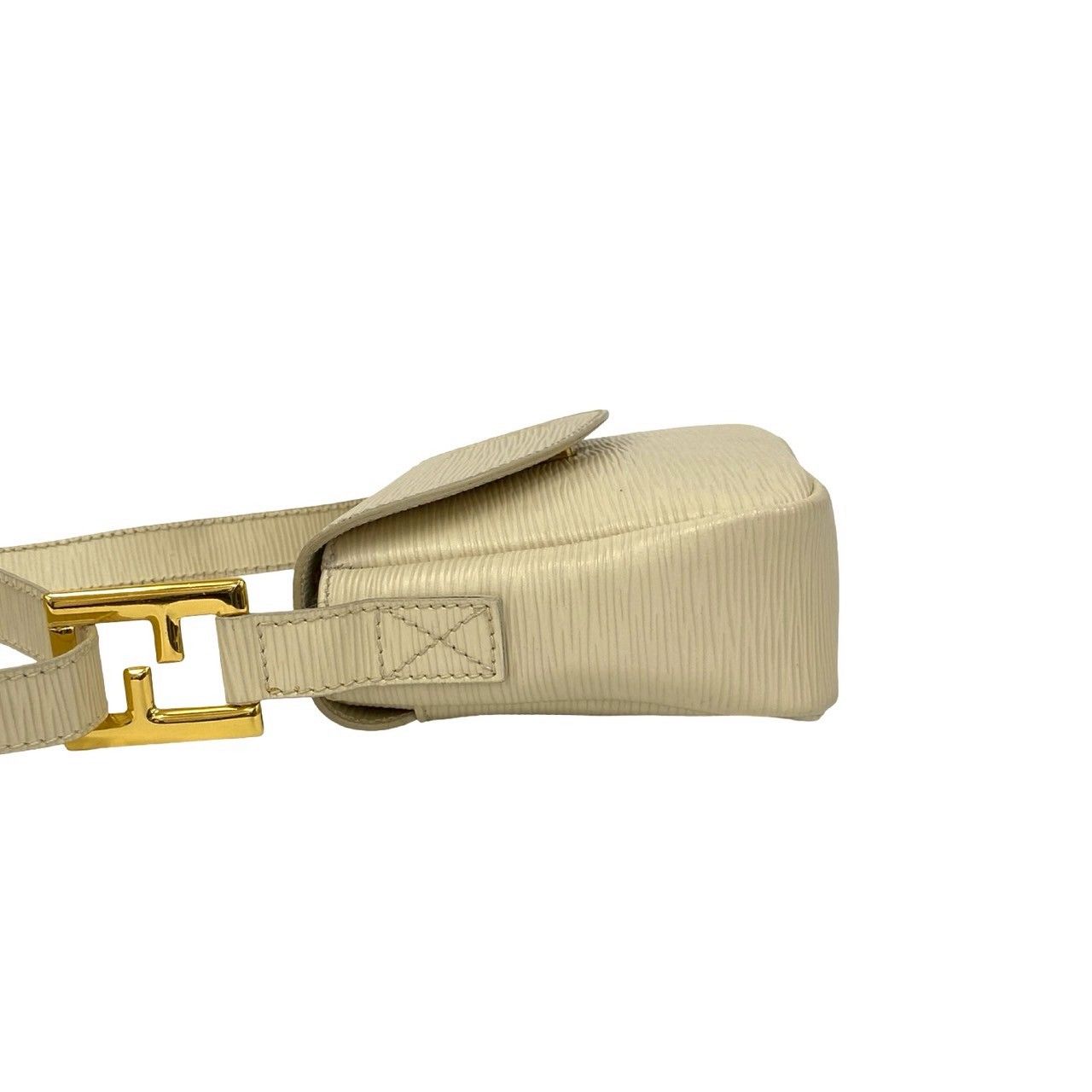 極 美品 袋付 FENDI フェンディ ヴィンテージ FF ロゴ エピ レザー 本