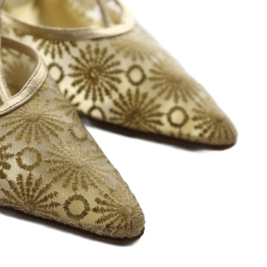 マノロブラニク MANOLO BLAHNIK サンダル パンプス 34.5 ゴールド