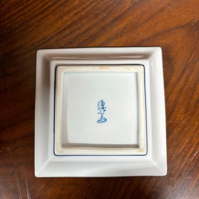 源右衛門窯　角銘々皿5枚 新作「角平銘々皿」のご紹介 | お知らせ | 有田焼 源右衛門窯