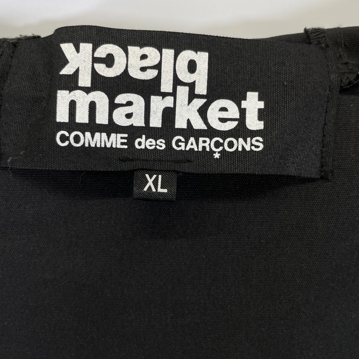 COMMEdesGARCONS コムデギャルソン ﾌﾞﾗｯｸﾏｰｹｯﾄ OS-J004 ﾏｳﾝﾃﾝﾊﾟｰｶｰ XL