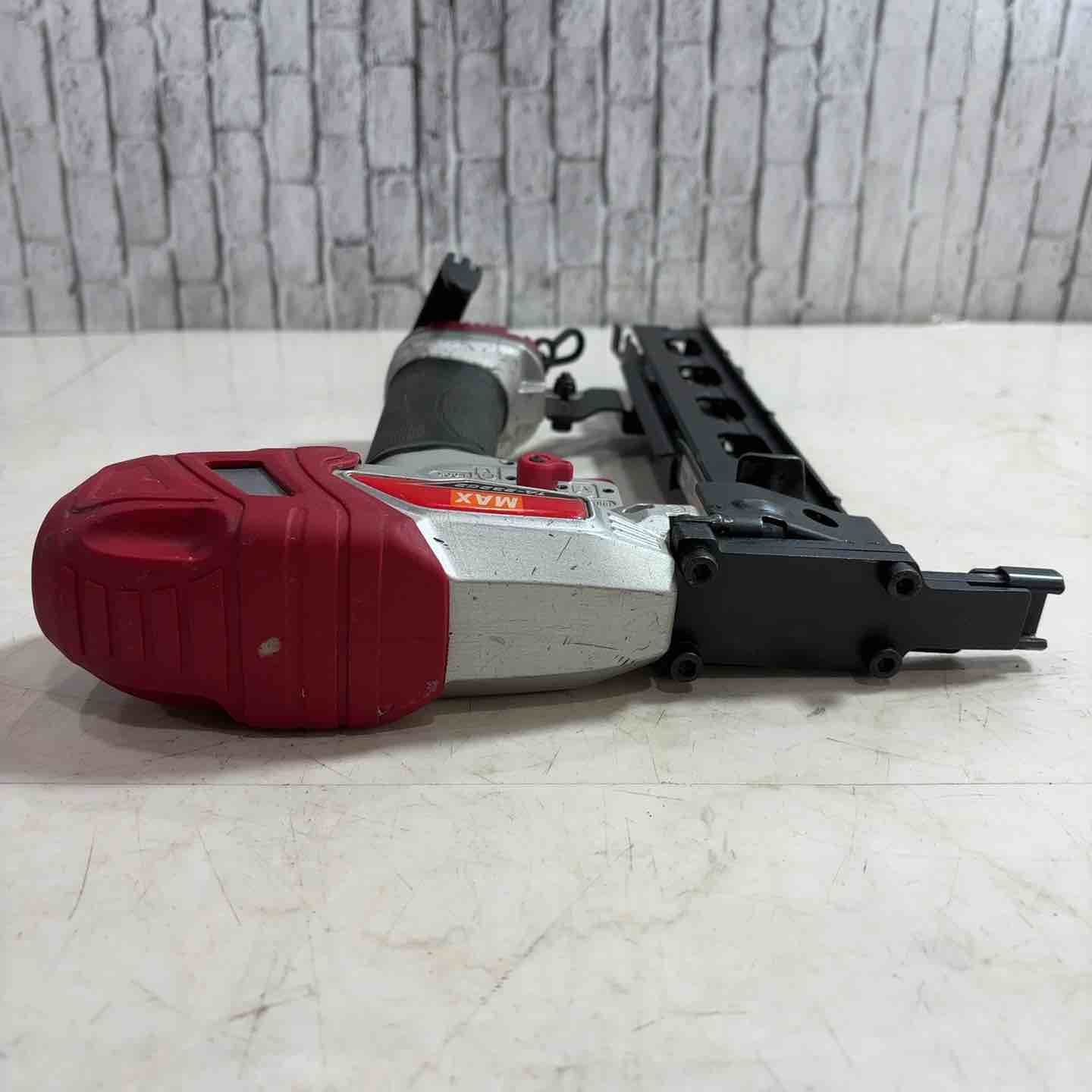 ☆マックス(MAX) 常圧内装エアタッカ TA-232G2/4MA内装 動作確認済み