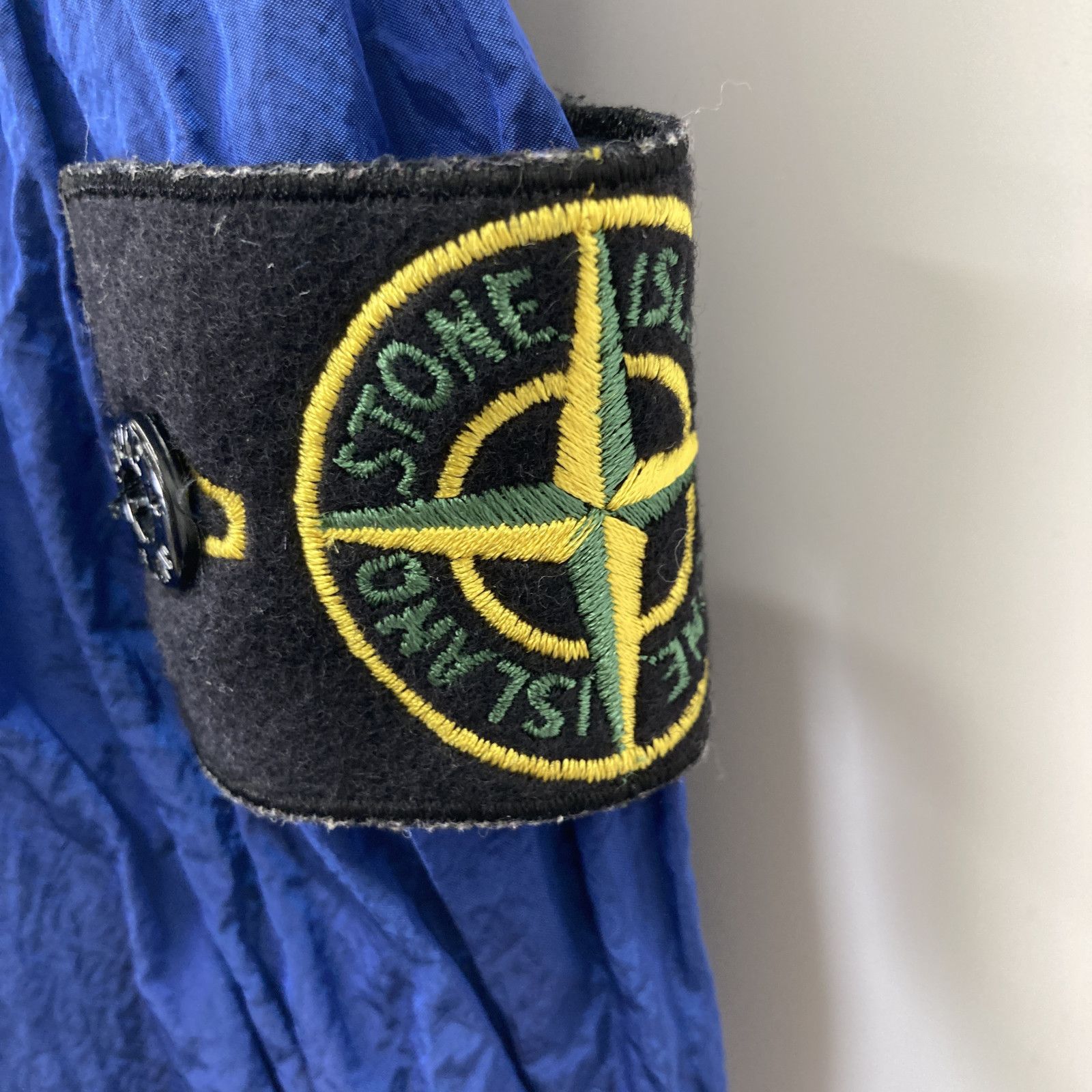 STONE ISLAND ストーンアイランド 15SS 62151F244 ﾌﾞﾙｰ ｶﾞｰﾒﾝﾄﾀﾞｲ ﾅｲﾛﾝ