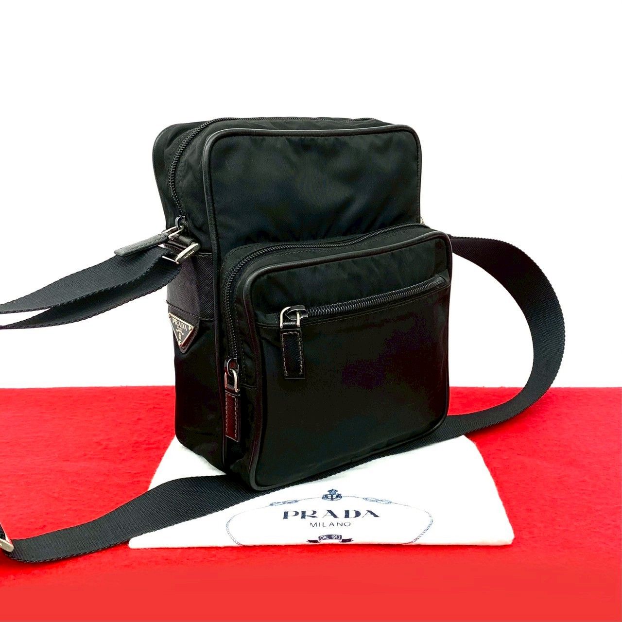 極 美品 袋付き PRADA プラダ 三角ロゴ 金具 ナイロン サフィアーノ