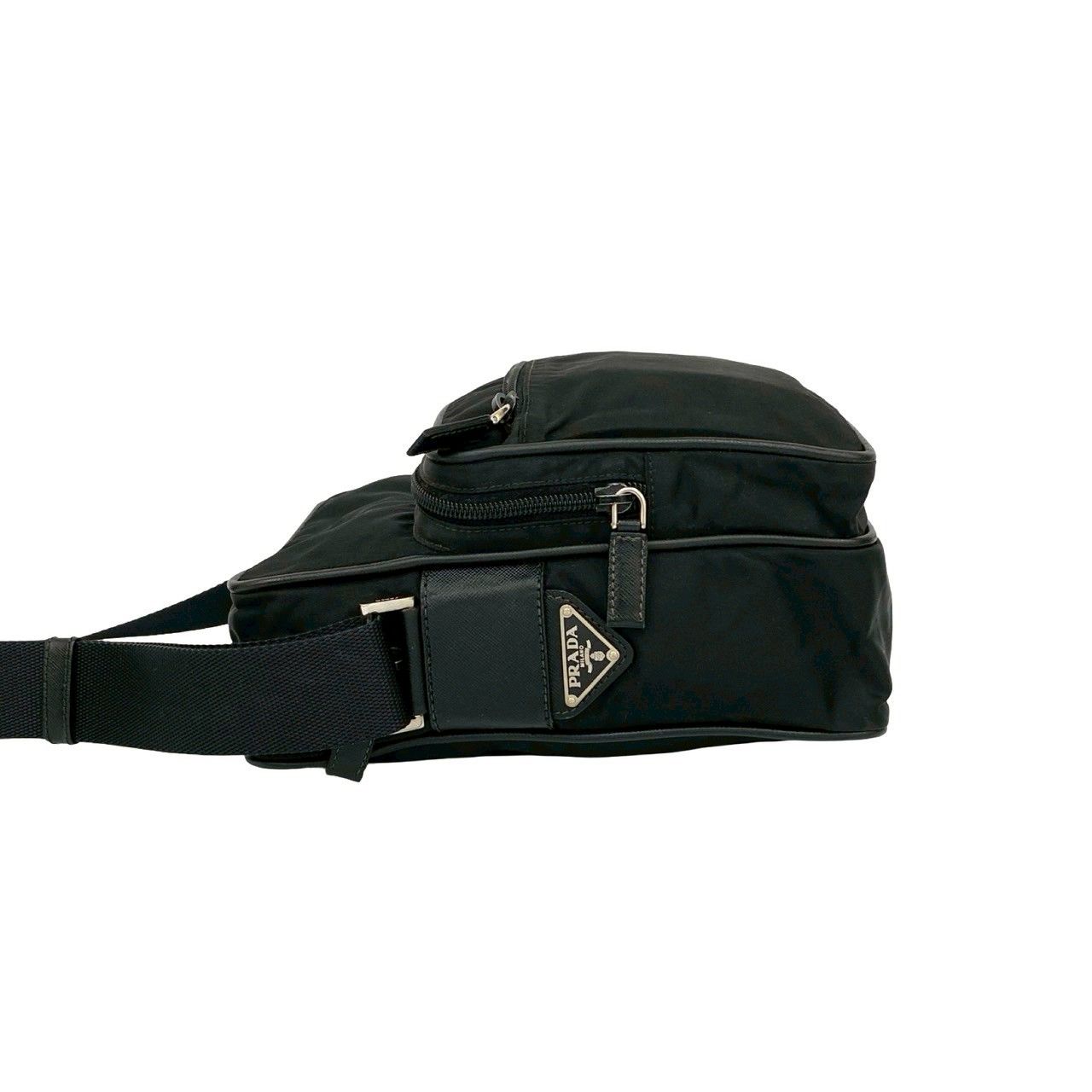 ✨希少 美品✨ プラダ ワンショルダーバッグ 三角ロゴ ナイロン サフィアーノ 極 美品 袋付き PRADA プラダ 三角ロゴ 金具 ナイロン サフィアーノ