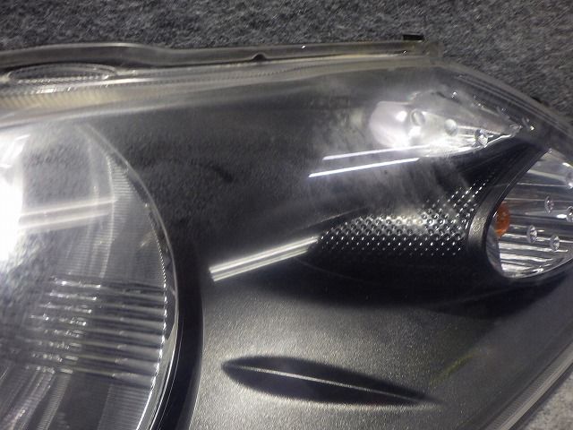 フリード ヘッドライト 左右 HID GB3/4 前期 100-22838 N0 バラスト