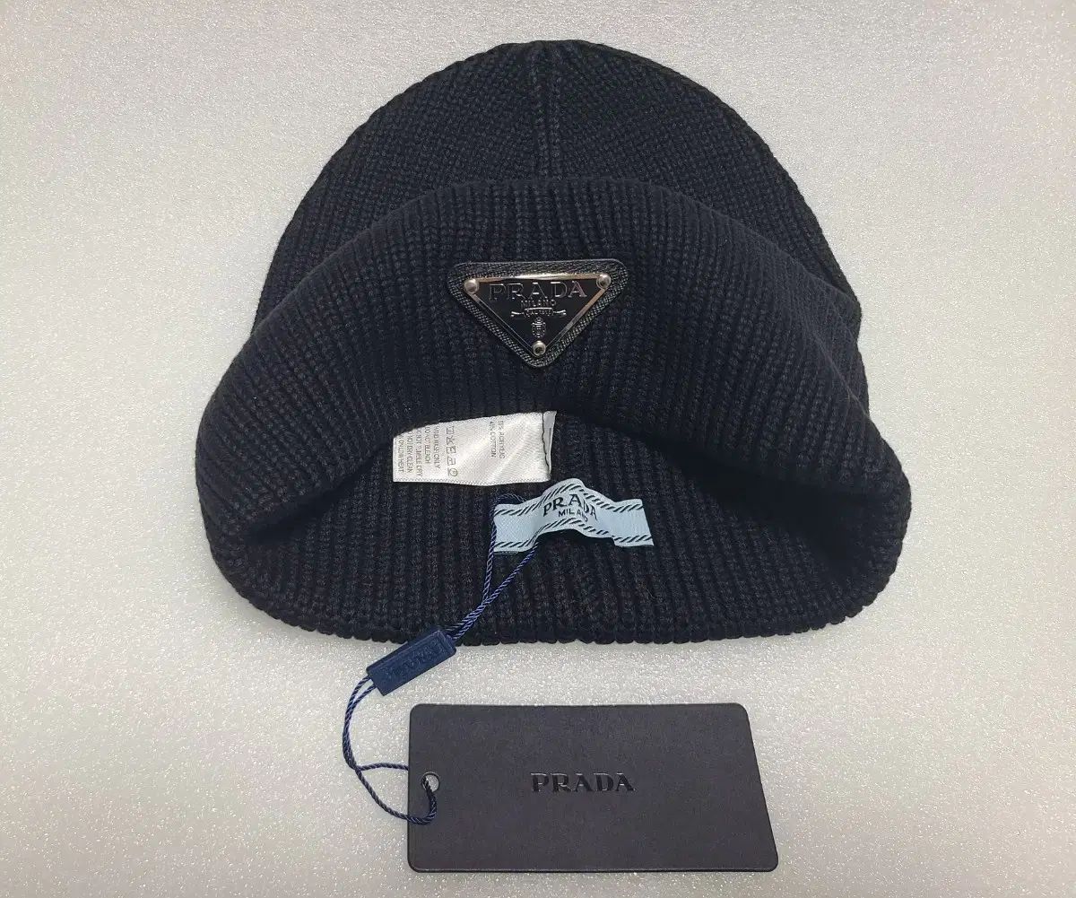 未開封 PRADA プラダ リナイロン ビーニー ユニセックス - メルカリ
