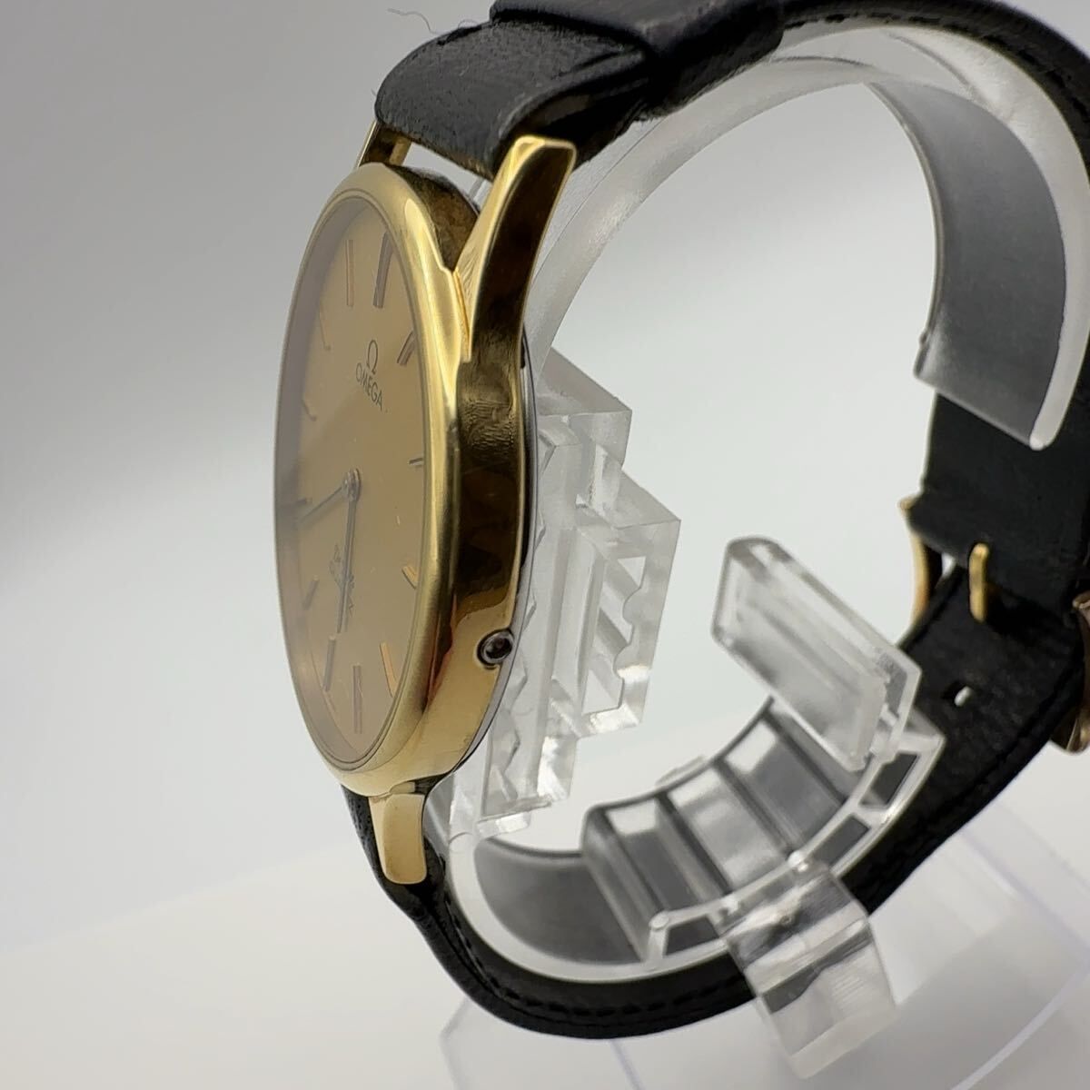 OMEGA オメガ De Ville デビル クォーツ プッシュ式リューズ 腕時計