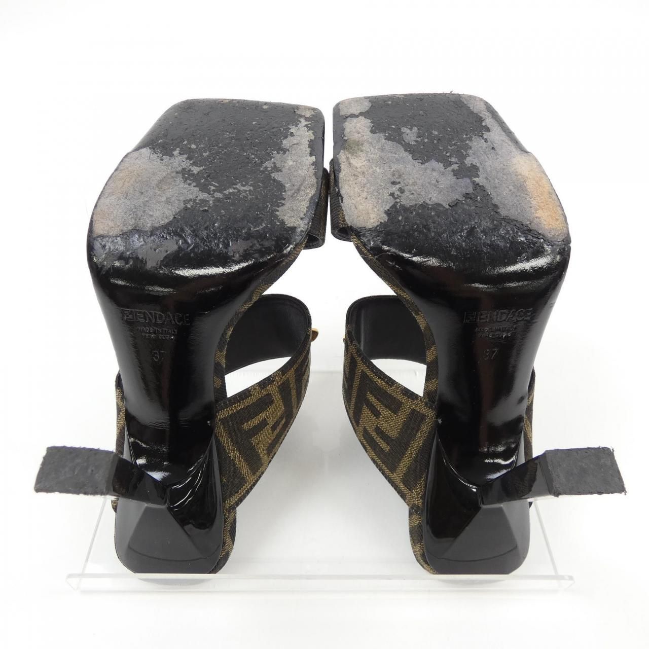 フェンダーチェ FENDACE サンダル - メルカリ