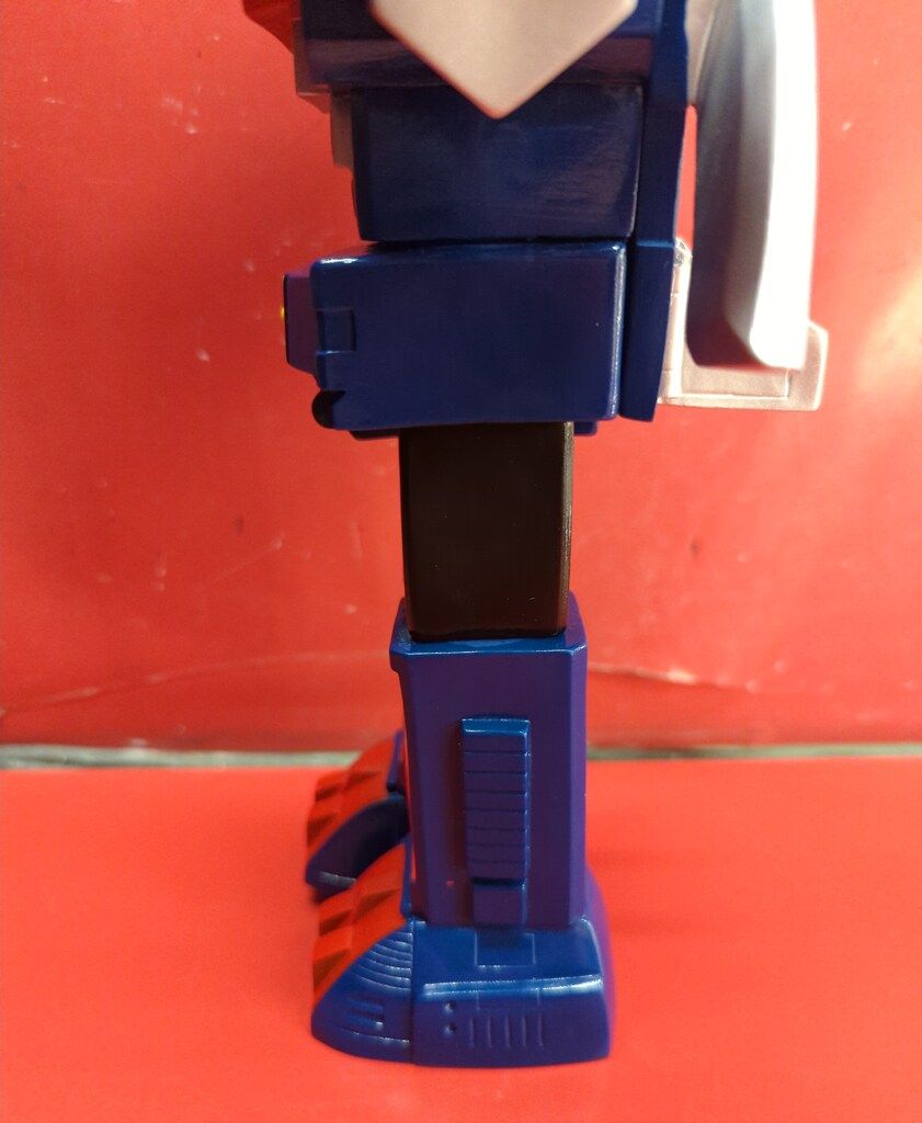 メディコム・トイ 東映レトロソフビコレクション 大鉄人17 ワンセブン