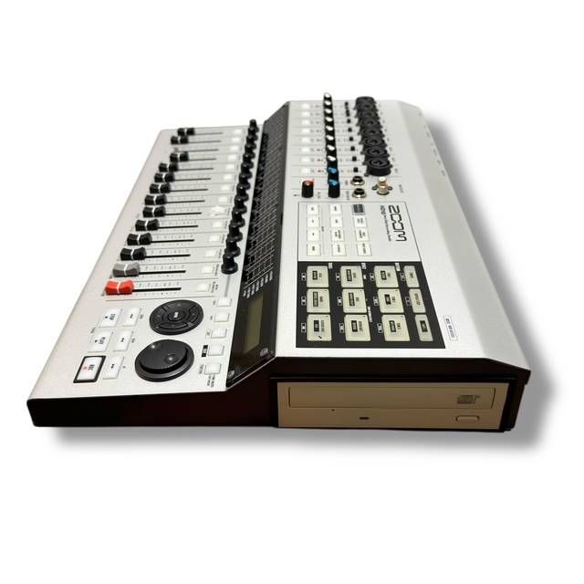 ☆ZOOM HD16 ハードディスク マルチトラックレコーダー MTR ズーム