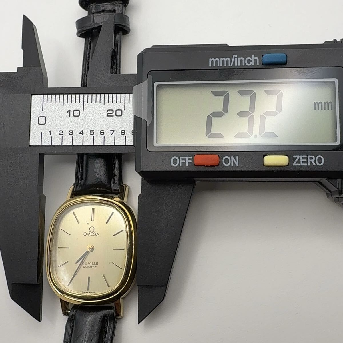 OMEGA オメガ De Ville デビル クォーツ プッシュ式リューズ 腕時計