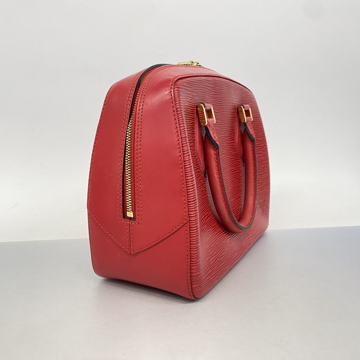 5pd5537-k】ルイヴィトン ハンドバッグ エピ サブロン M52047