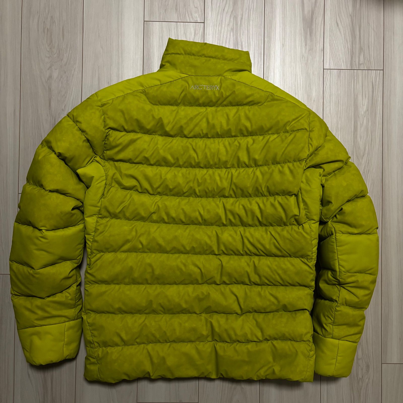 アークテリクス ソリウムジャケット メンズM イエロー 黄色 ダウン