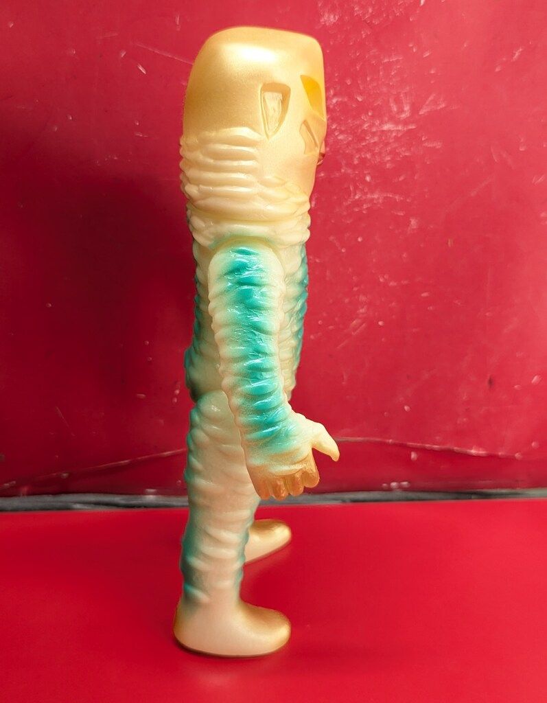 B-CLUB ブルマァク復刻怪獣シリーズ ブルマァク ザラブ星人(蓄光成型