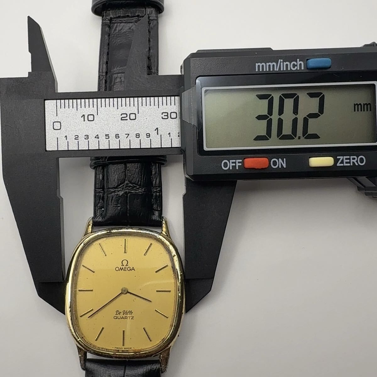 OMEGA オメガ De Ville デビル クォーツ スクエア プッシュ式 腕時計