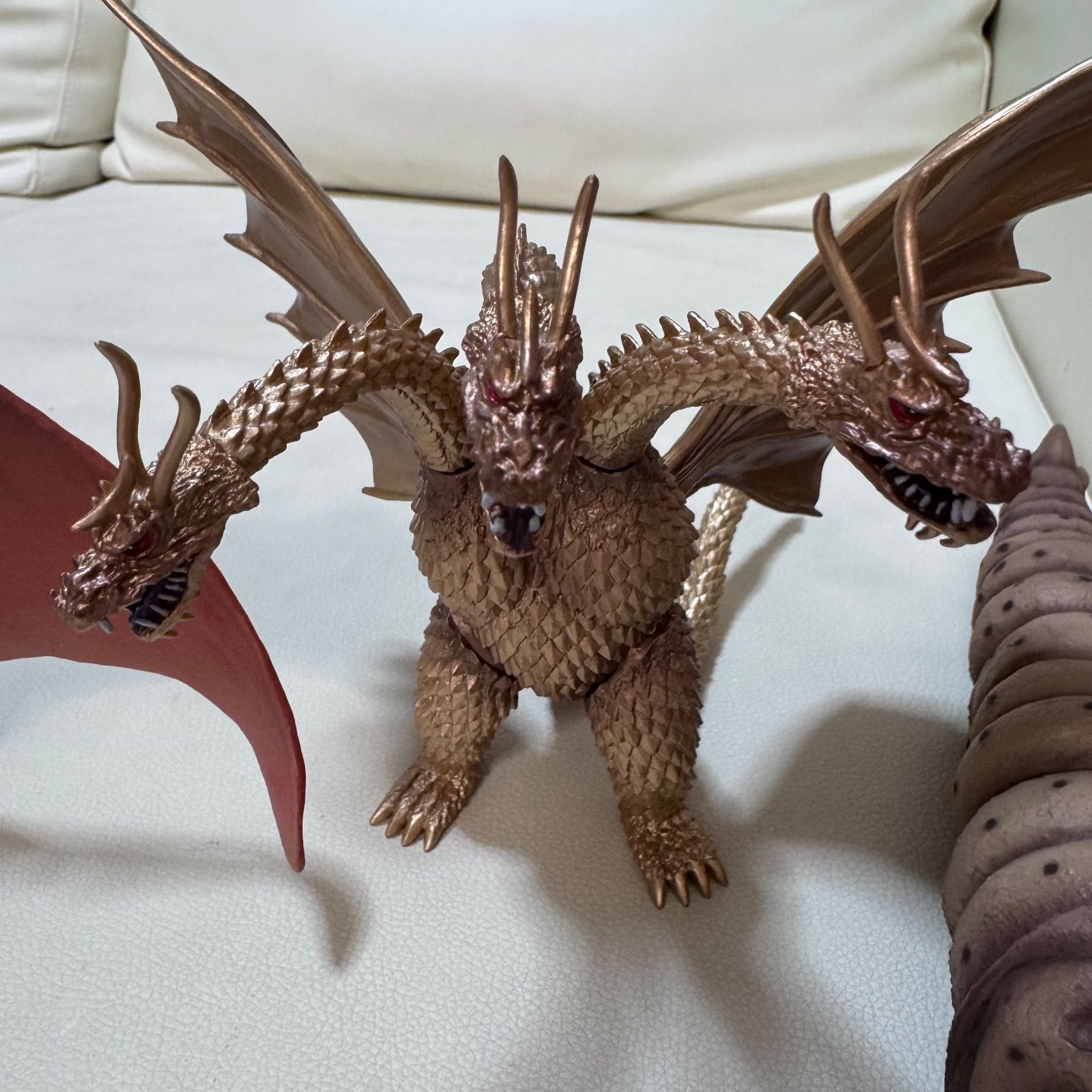 「ディアゴスティーニ東宝怪獣コレクション」キングギドラ3種類セット ディアゴスティーニ東宝怪獣コレクション」キングギドラ3種類セット