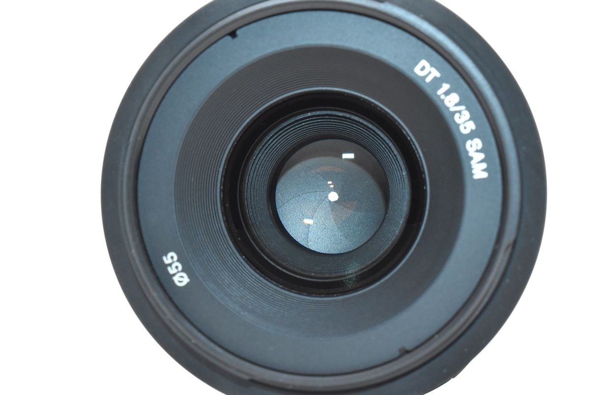 Sony DT 35mm F1.8 SAM SAL35F18 ソニー レンズ Aマウント - メルカリ