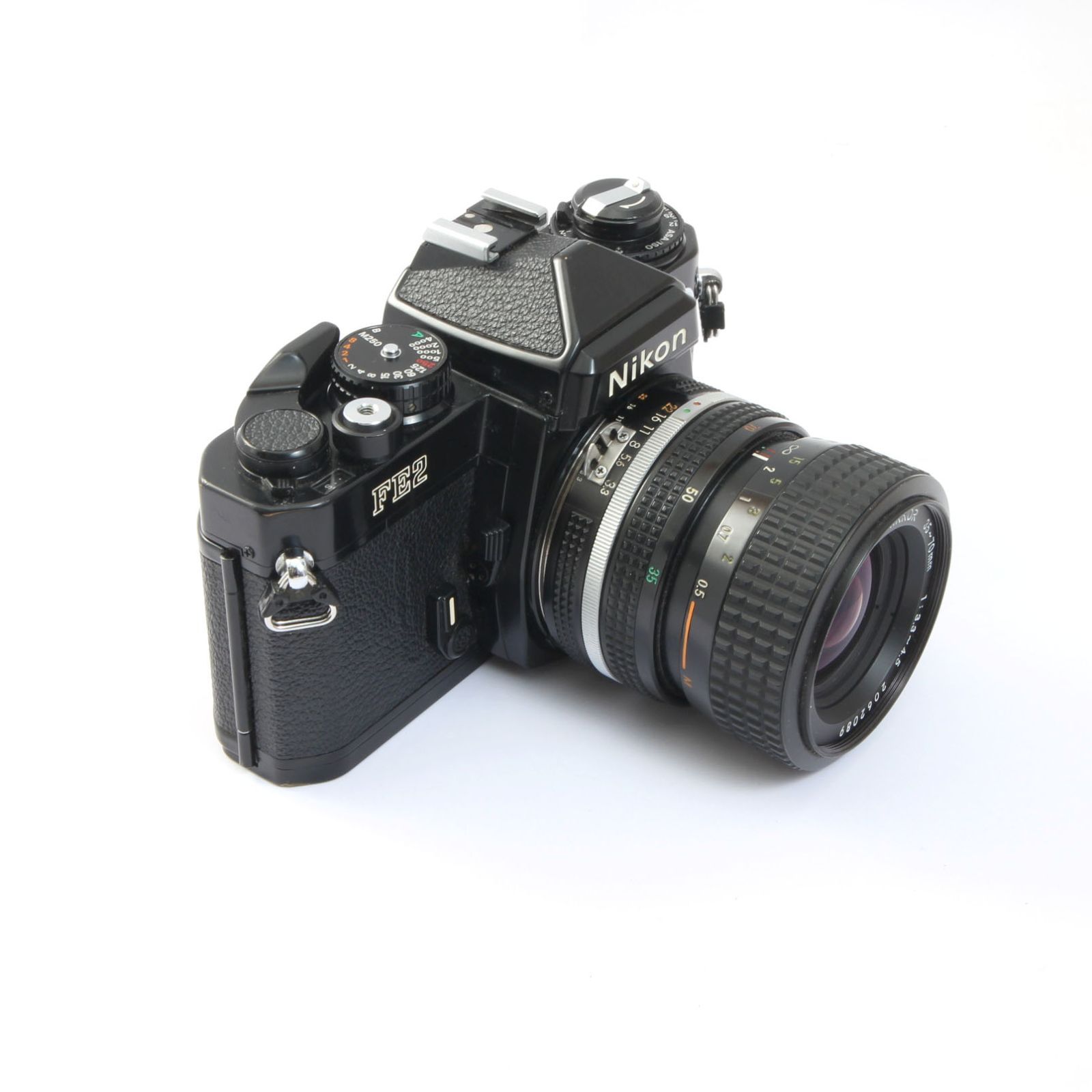 Nikon ニコン FE2 ブラック / Ai-s Zoom NIKKOR 35-70mm F3.3-4.5