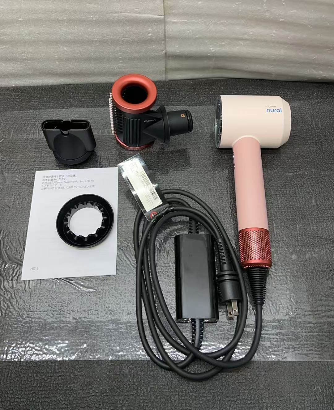 Dyson(ダイソン) ドライヤー 大風量 速乾 HD16 KP さくらチェリー