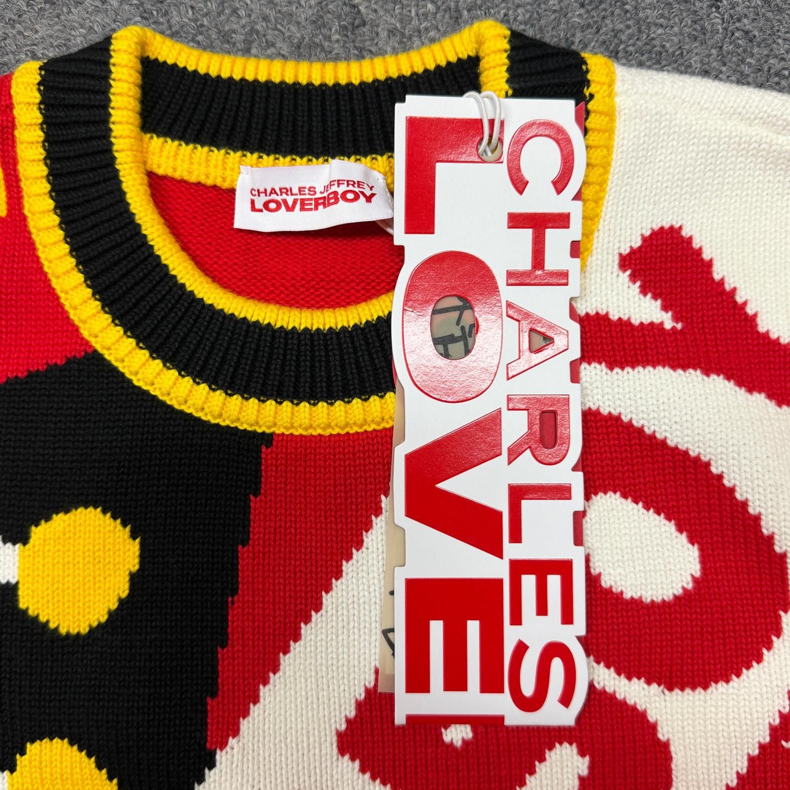 未使用 CHARLES JEFFREY LOVERBOY LOVERBOY LOGO JUMPER ロゴジャンパー ニット セーター チャールズ ジェフリー ラバーボーイ レッド L （4695M） 未使用 CHARLES JEFFREY LOVERBOY LOVERBOY LOGO JUMPER ロゴ