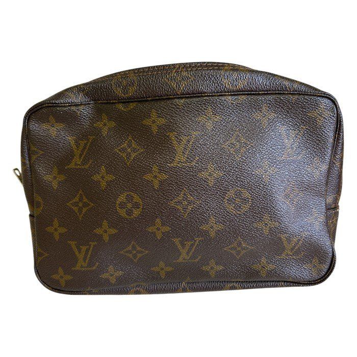 LOUIS VUITTON ルイヴィトン モノグラム トゥルース トワレット 23