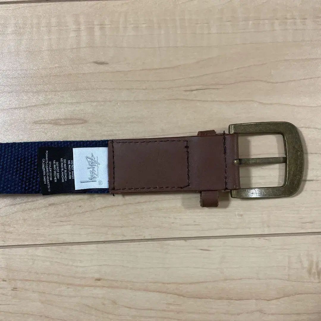 STUSSY ライオン ウェブ ベルト - メルカリ