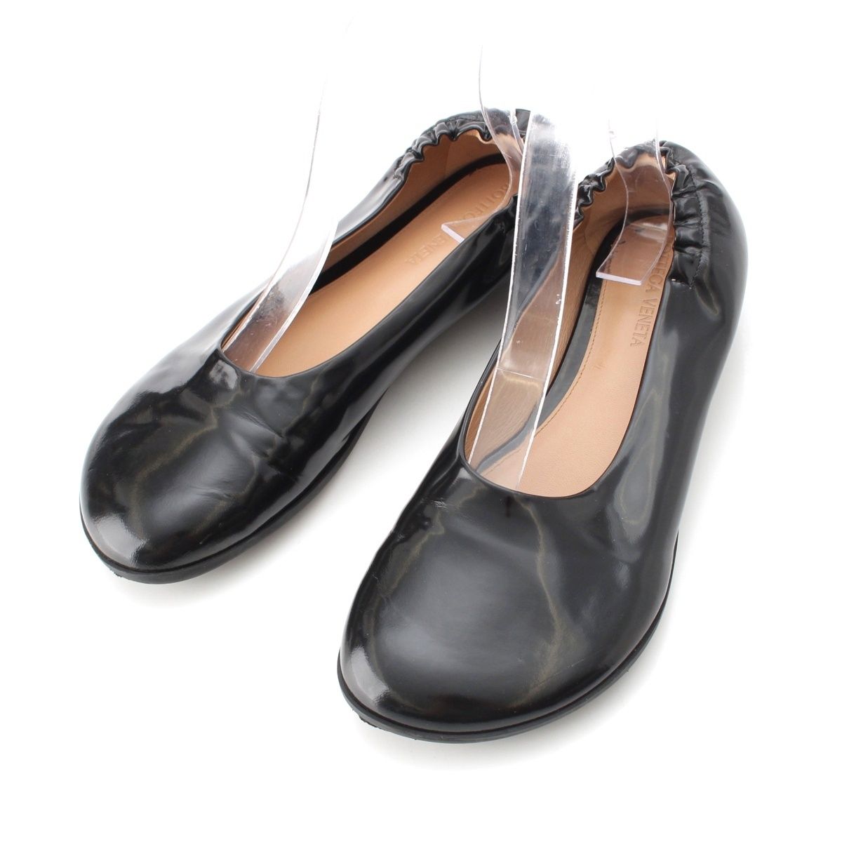 【超美品】2024新作 ボッテガ ヴェネタ アトミック バレリーナ メッシュ ボッテガヴェネタ グロスレザー アトミック バレリーナ フラット