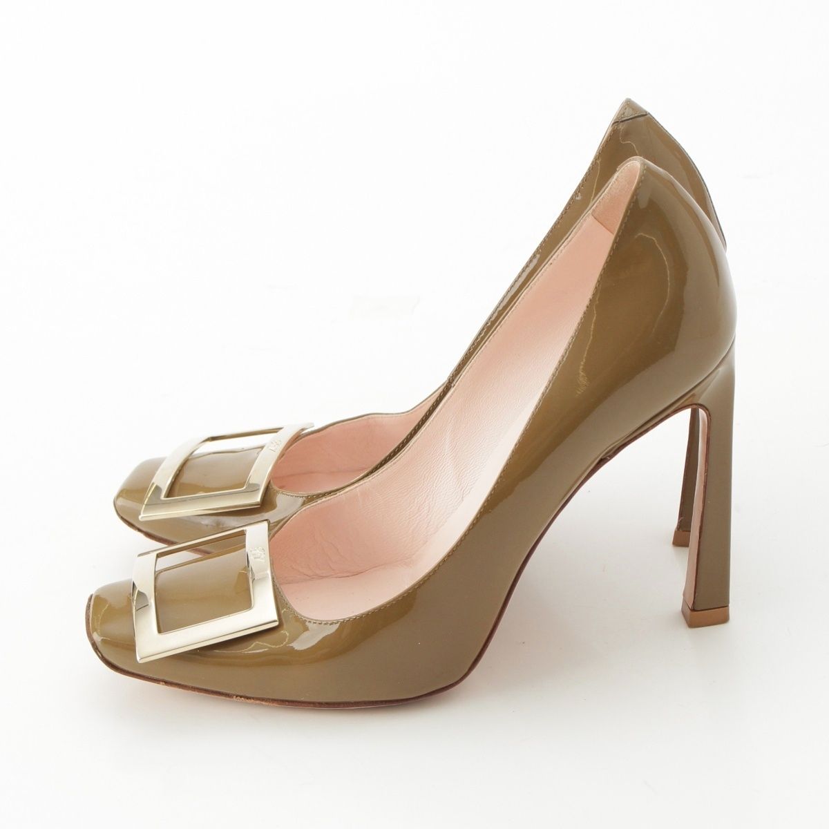 ロジェヴィヴィエ トランペット パテントレザー バックル ヒール