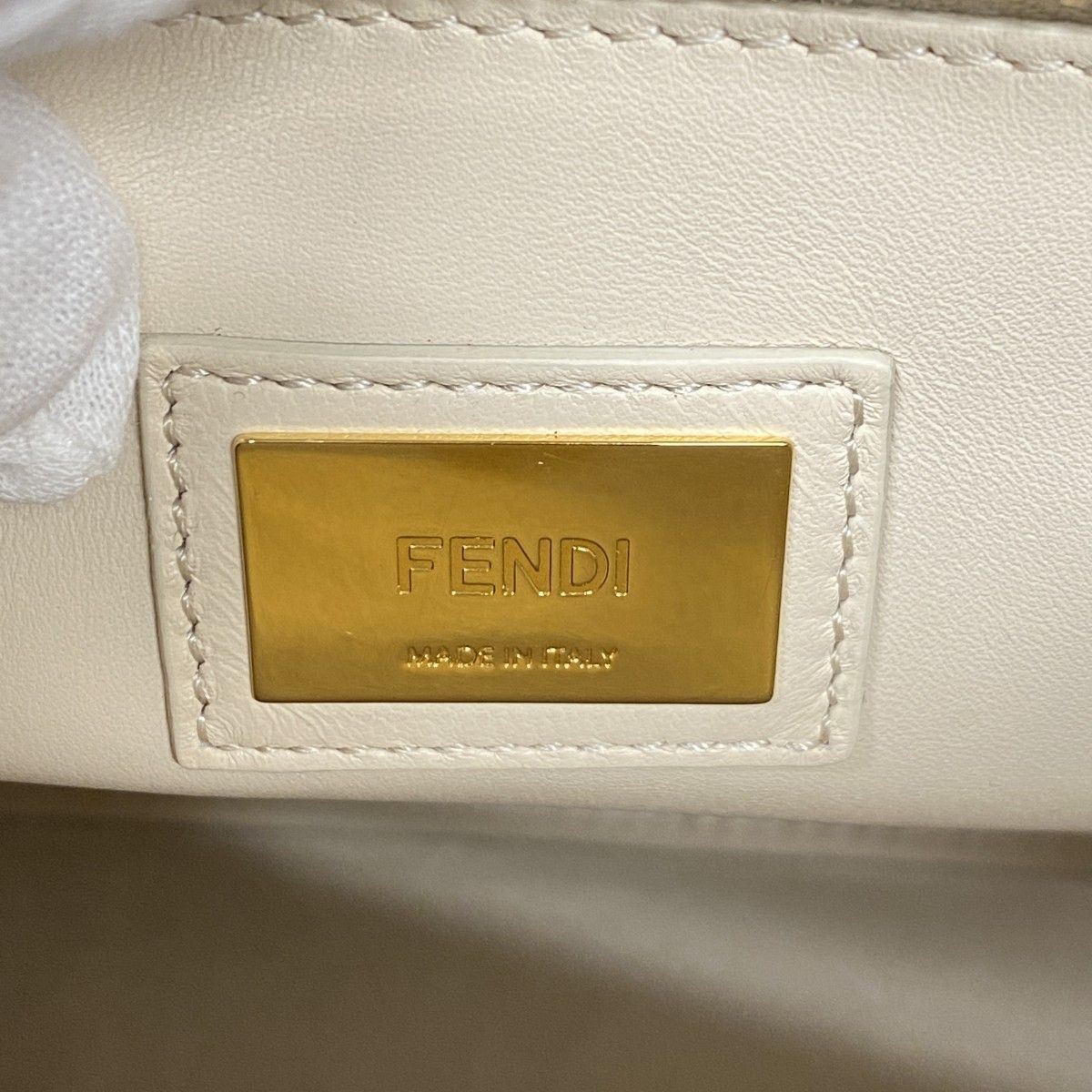 ☆SALE【5pb2788】フェンディ ハンドバッグ ピーカブー レザー