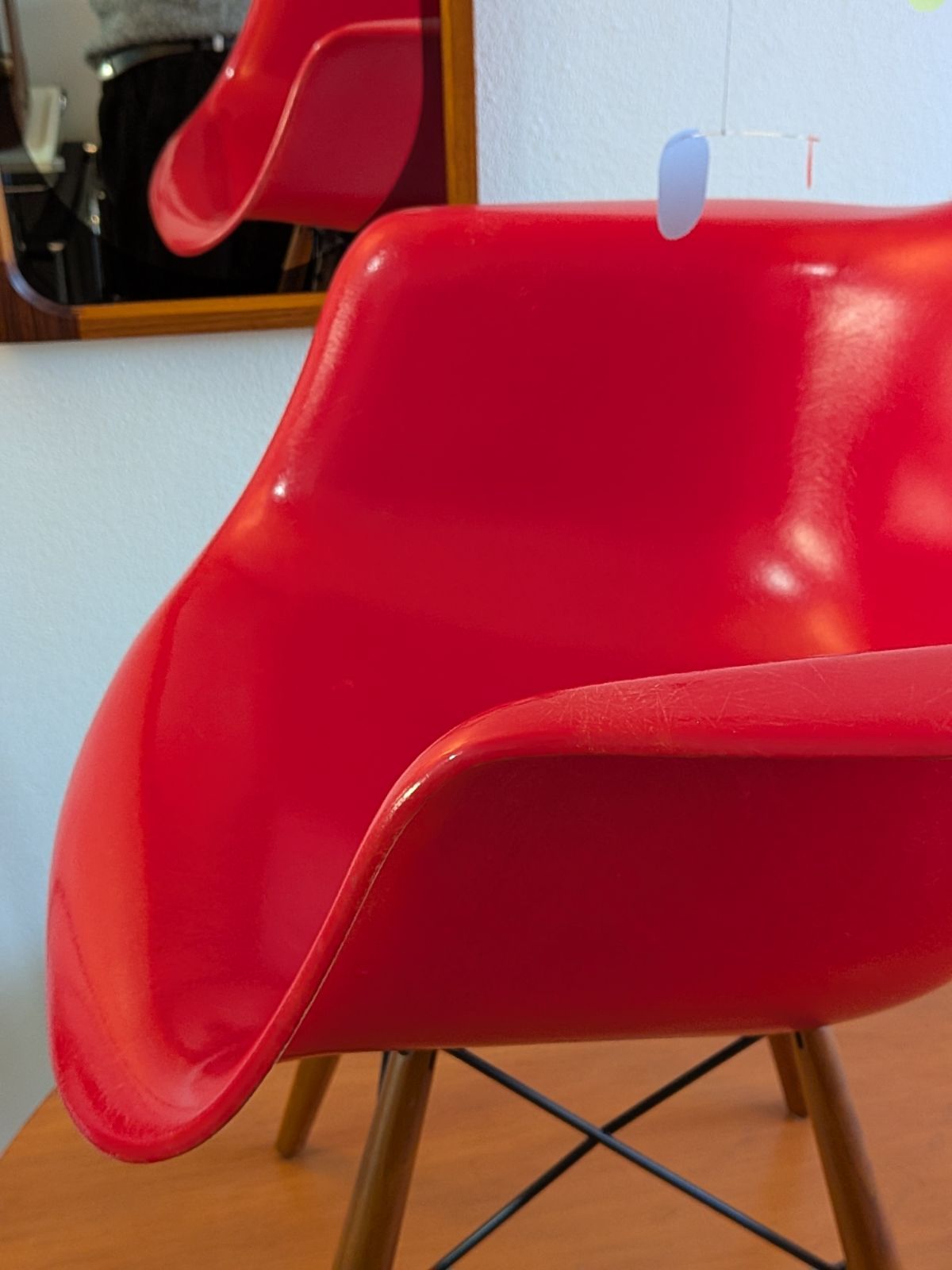 ヴィンテージ Modernica モダニカ アームシェルチェア レッド ドゥエル