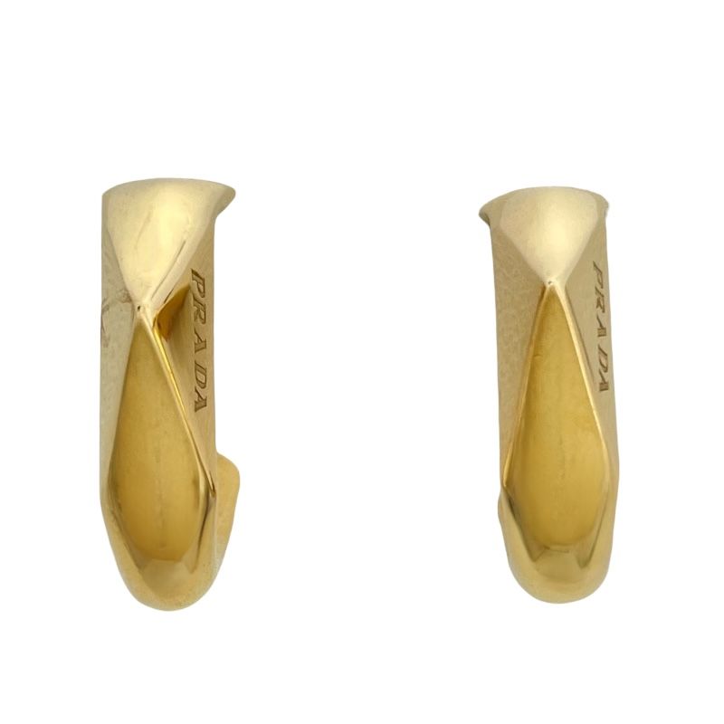 PRADA ピアス　ゴールド プラダ PRADA ピアス ゴールド Au750 ジュエリー - メルカリ