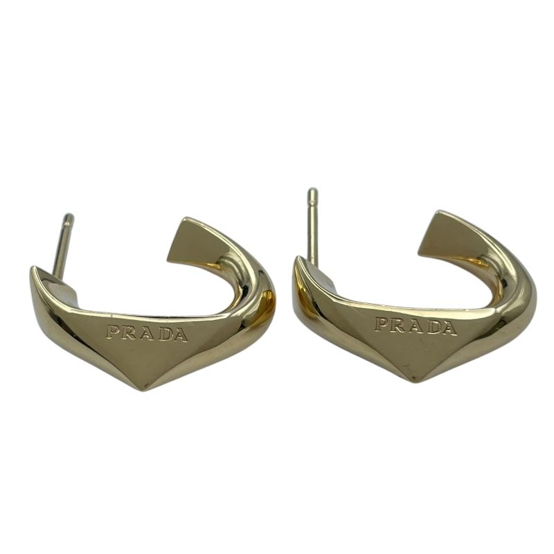 PRADA ピアス　ゴールド プラダ PRADA ピアス ゴールド Au750 ジュエリー - メルカリ