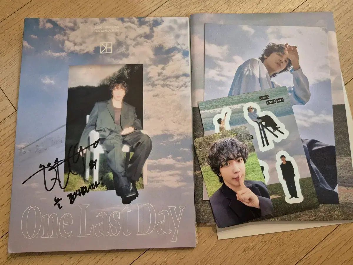 CNBLUE ヨンファ サイン付き写真 CNBLUE ジョン・ヨンファ サイン入り アルバム - メルカリ
