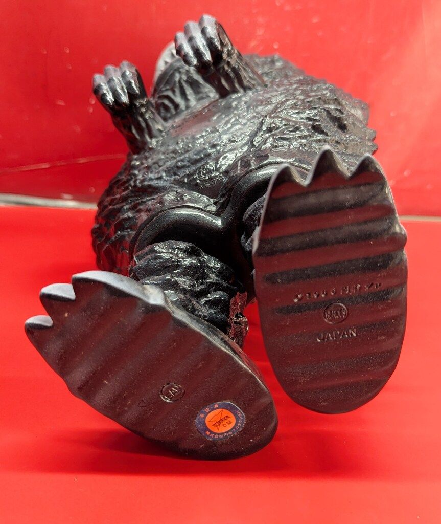 ノスタルジックヒーローズ 電動怪獣倶楽部 ガラモン/黒成型/白スプレー