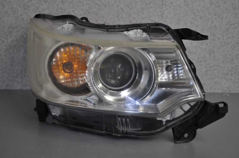 右 ヘッドライト ヘッドランプ HID バラスト レベライザー付 キセノン