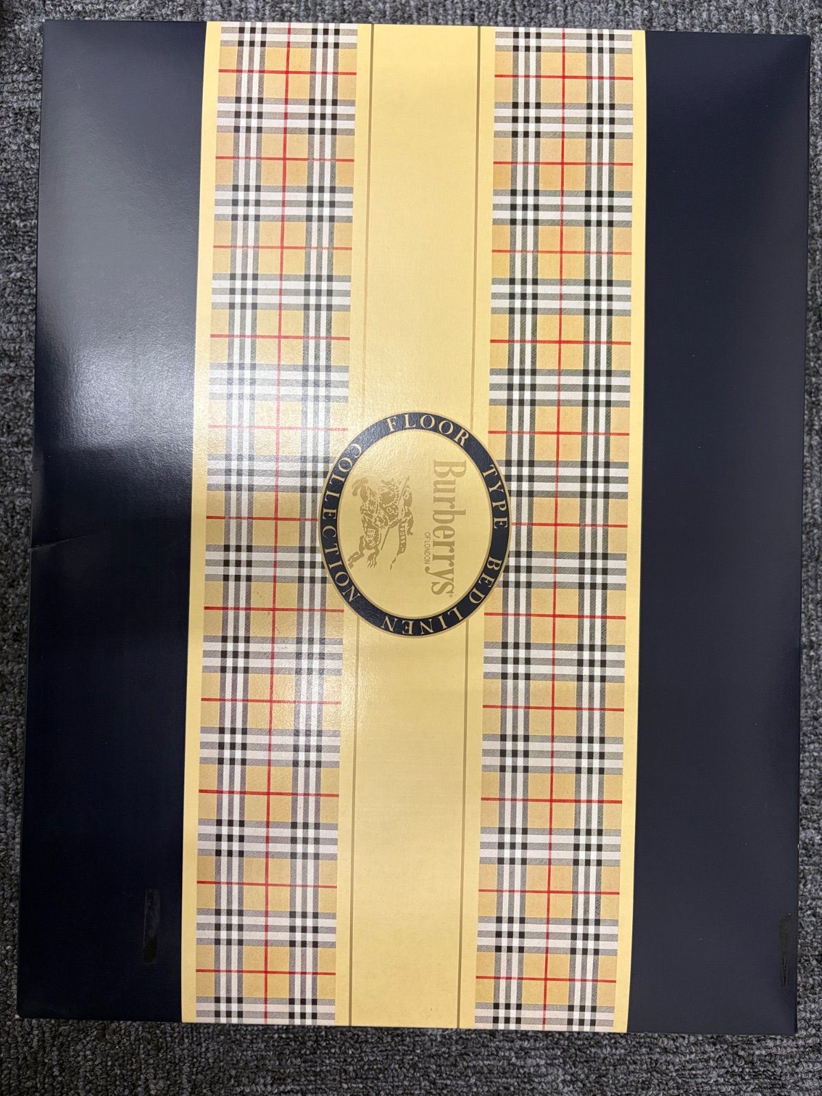 新品未使用Burberry バーバリータオルケット - メルカリ