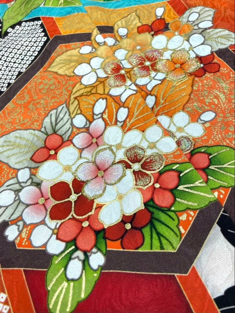 振袖 仮絵羽 刺繍 金彩 紋意匠 正絹 未仕立て品 八掛付き MOK851
