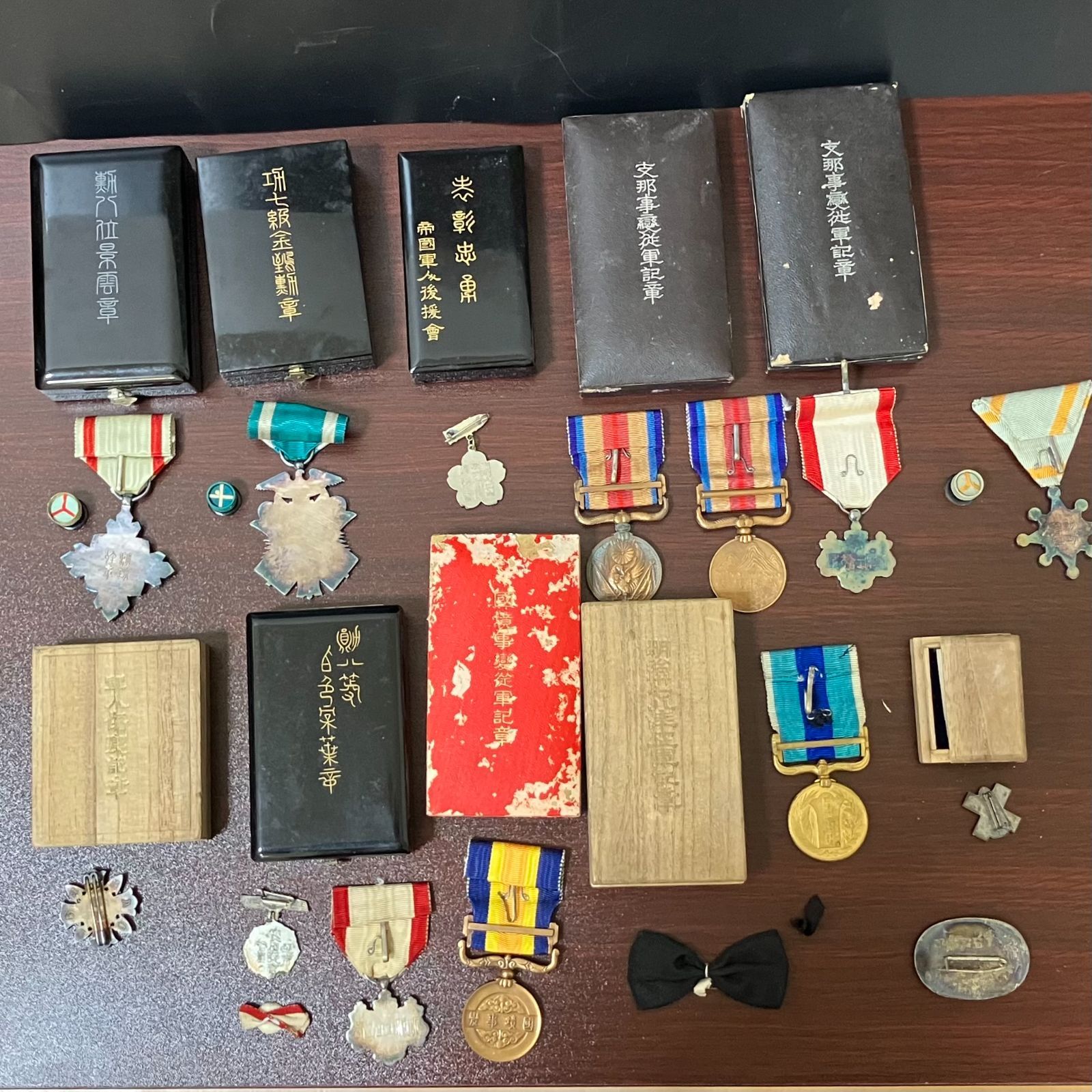 30298】勲章 カフス バッチ 記章 等 14個おまとめ 階勲章 従軍記章