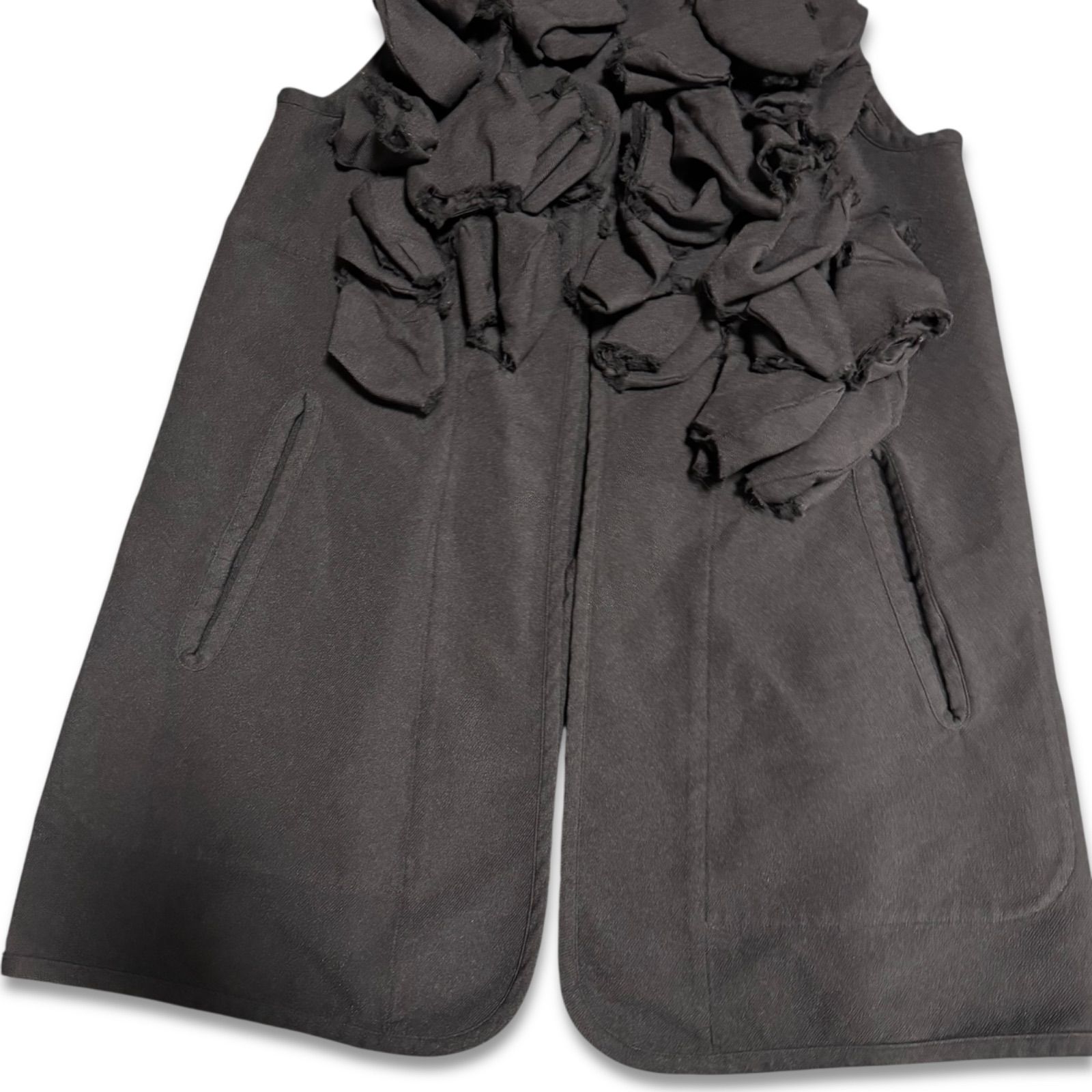 COMME des GARCONS コムデギャルソン AD 2017 フリル装飾 ライナーベスト ポリエステル縮絨 ポリ縮 ブラック レディース 主役アイテム その他 