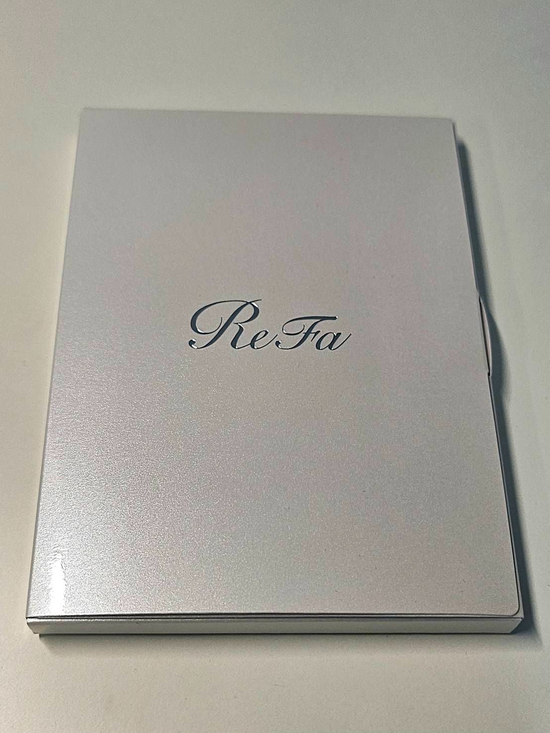 M【美品】ReFa リファ ReFaCARAT リファカラット 美顔ローラー 箱 取扱