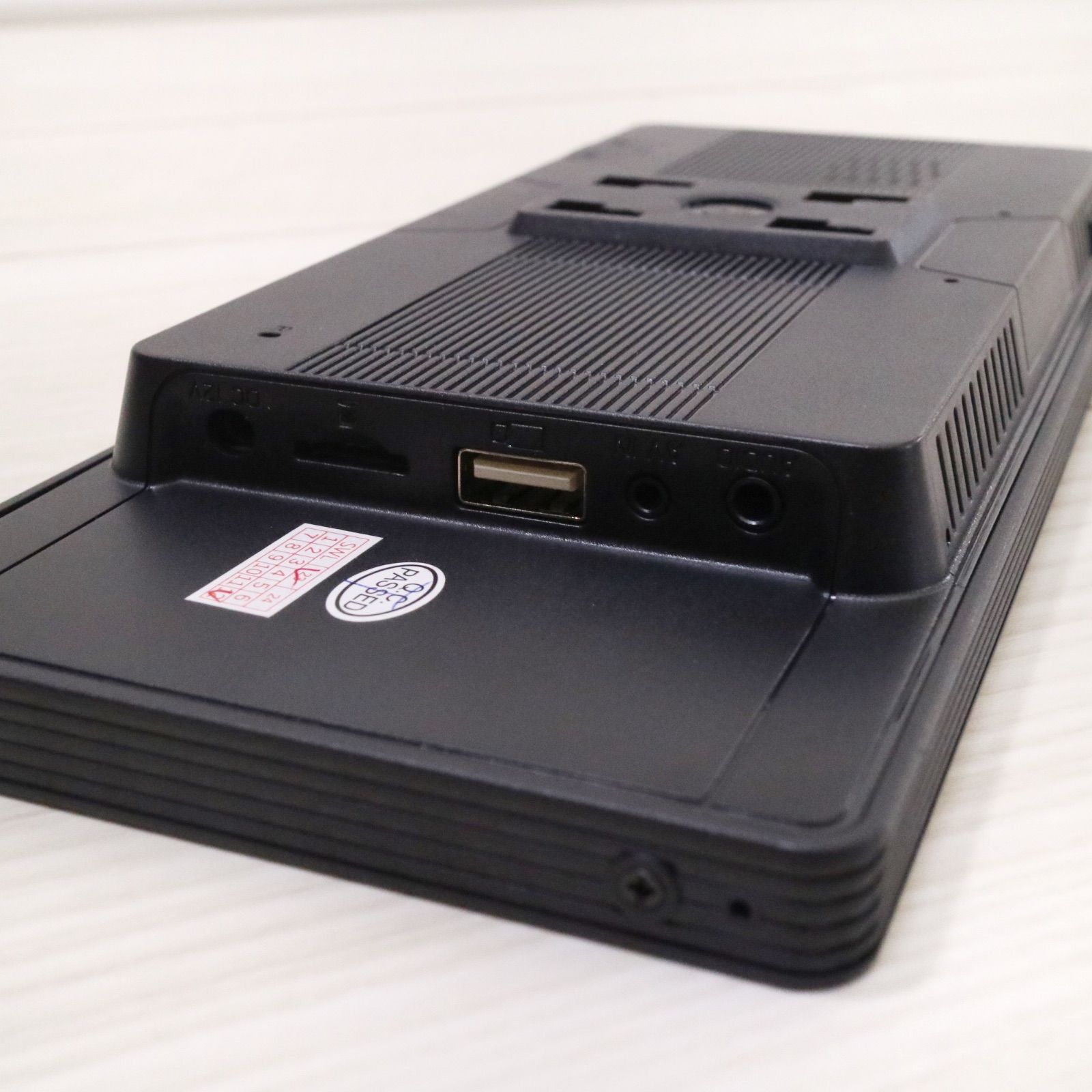 ディスプレイオーディオ ポータブルカープレイヤー カーナビ 9インチ 