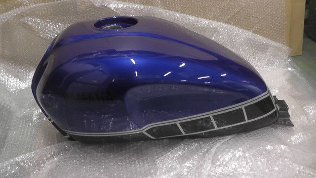 XJR400R RH02J-007xxx の 燃料タンク :#1766472394 - メルカリ
