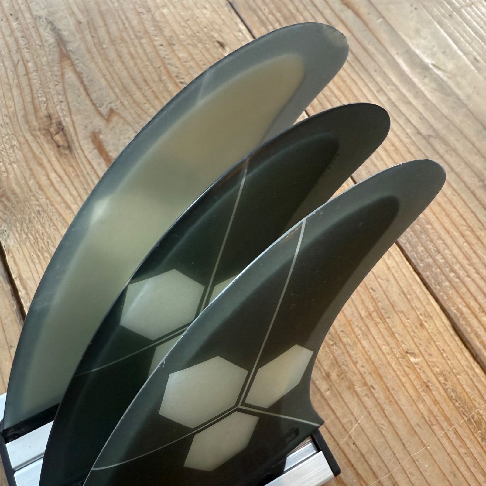 中古品 FCS2 フィン AM ALMERRICK アルメリック AirCore エアコア