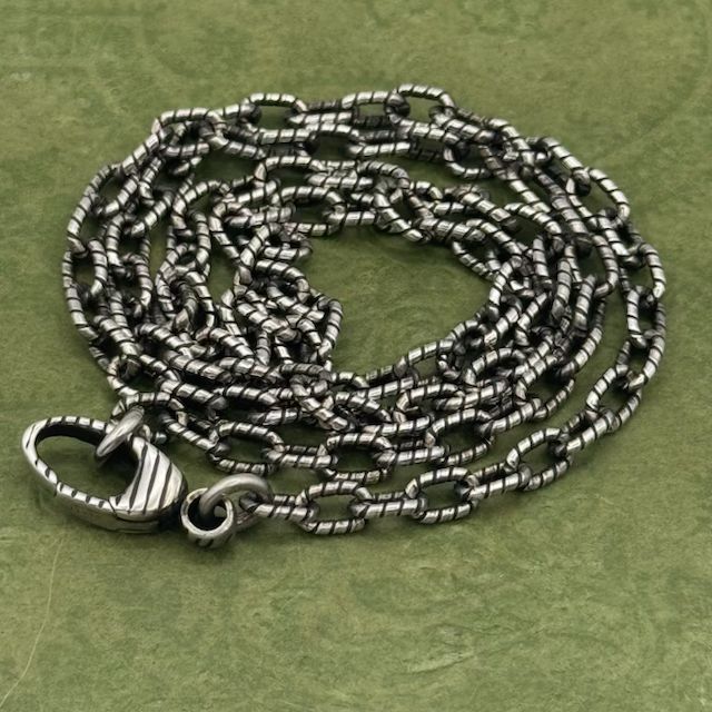 GUCCI 燻加工 45cm チェーン ネックレス 1272a15 - メルカリ