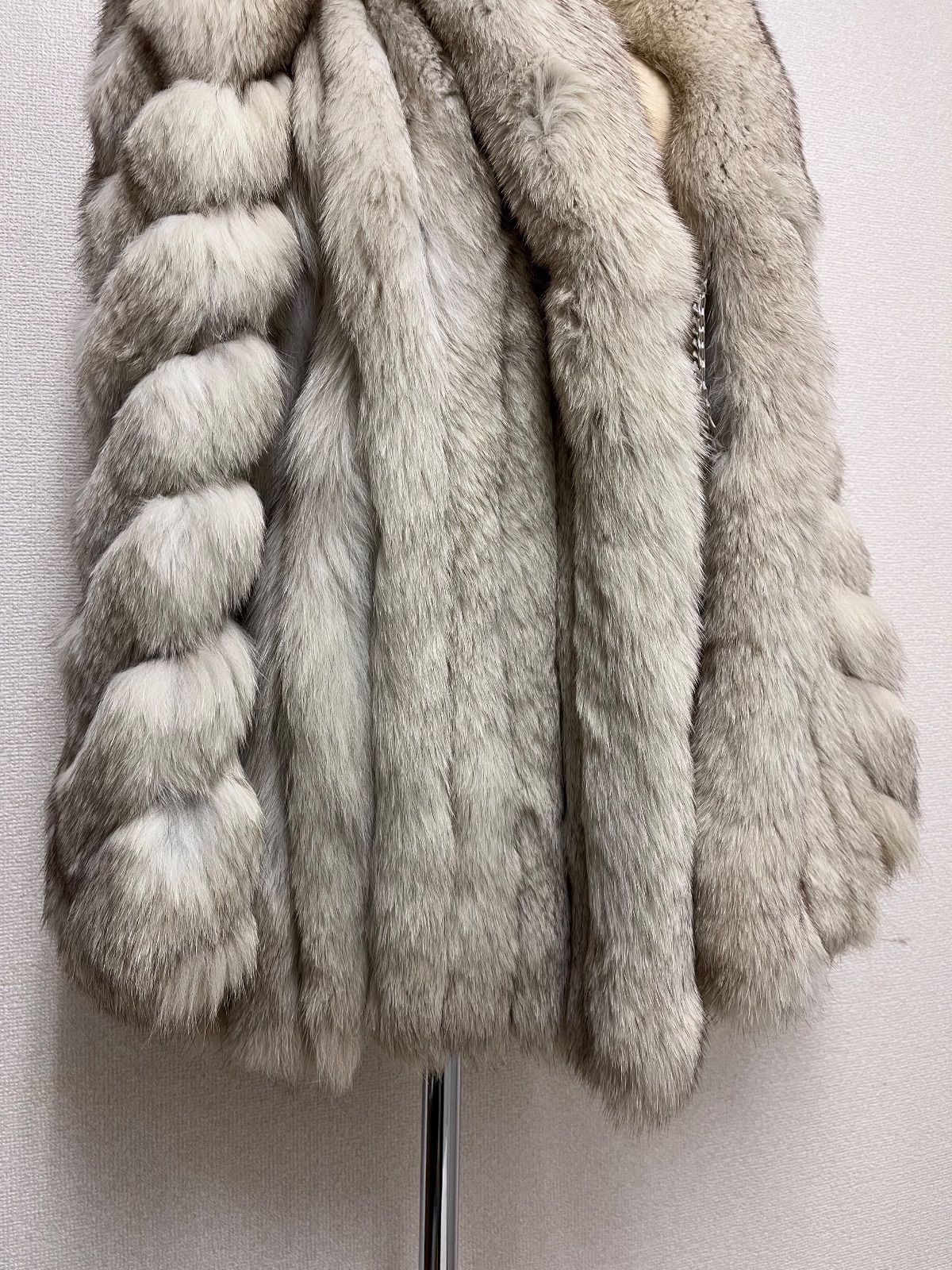 SAGA FOX 毛皮コート フォックスファー ベージュ系 C2512271 - メルカリ